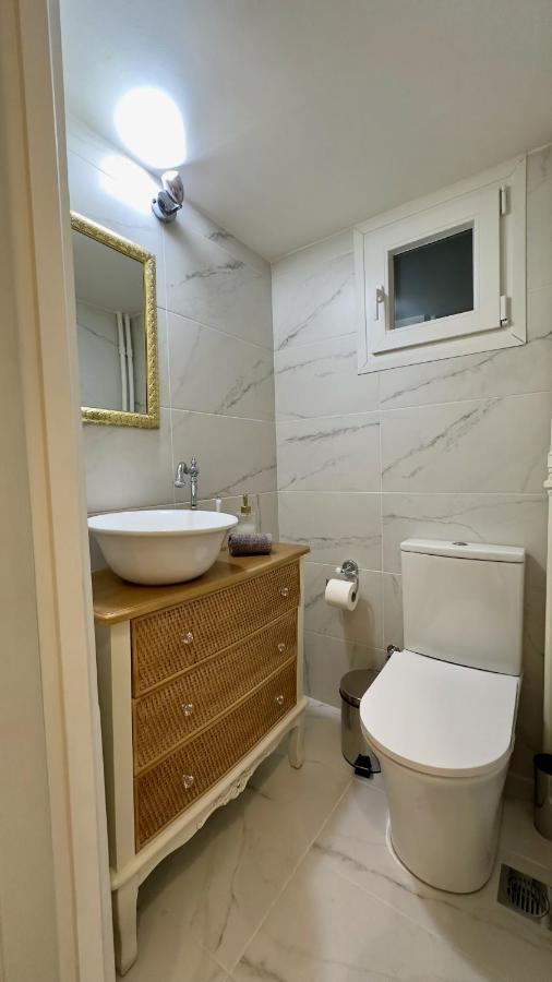 Spacious Luxury Apartment In Athens, Tan Efroniou Exterior photo